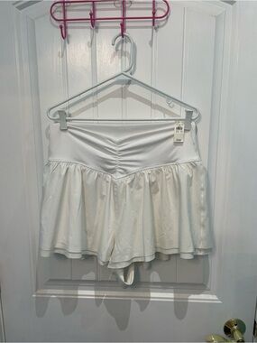 aerie White Ruched Waist Skort